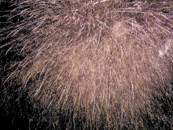 Der Höhepunkt vieler Feste auf den Kanaren ist ein Feuerwerk